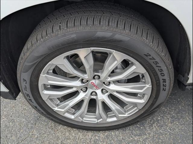 2023 GMC Yukon 4WD Denali