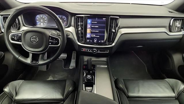 2022 Volvo S60 B5 R-Design