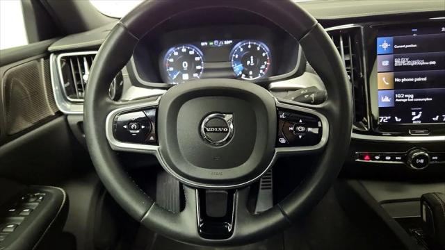 2022 Volvo S60 B5 R-Design