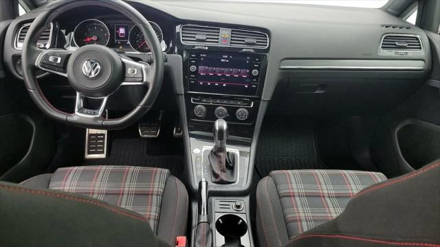 2018 Volkswagen Golf GTI 2.0T SE