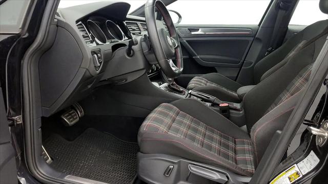 2018 Volkswagen Golf GTI 2.0T SE