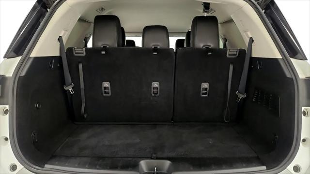 2023 Nissan Pathfinder SL FWD