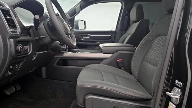 2025 Ram 1500 Big Horn Crew Cab 4x4 6'4" Box
