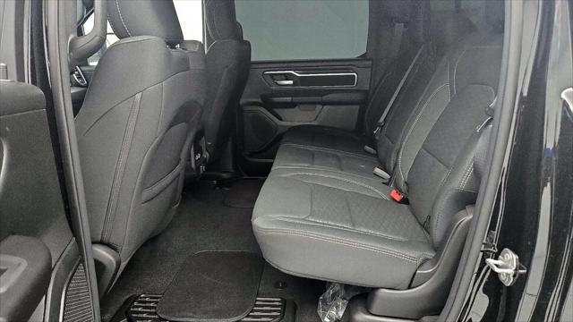 2025 Ram 1500 Big Horn Crew Cab 4x4 6'4" Box