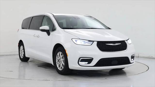 2023 Chrysler Pacifica Touring L for sale in Greensboro, NC
