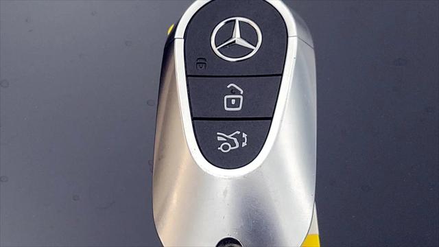 2025 Mercedes-Benz C-CLASS C 300 C 300