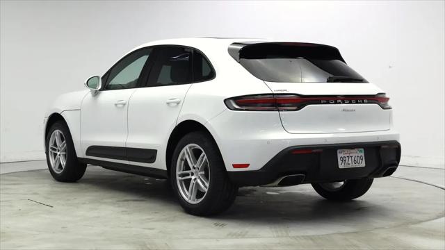 2022 Porsche Macan Macan