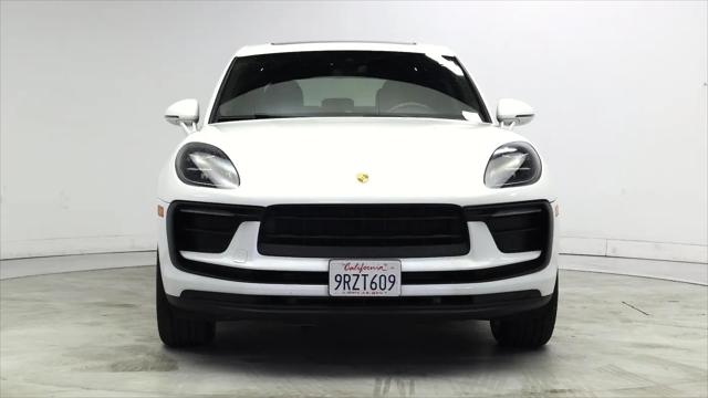 2022 Porsche Macan Macan