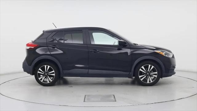 2020 Nissan Kicks SV Xtronic CVT