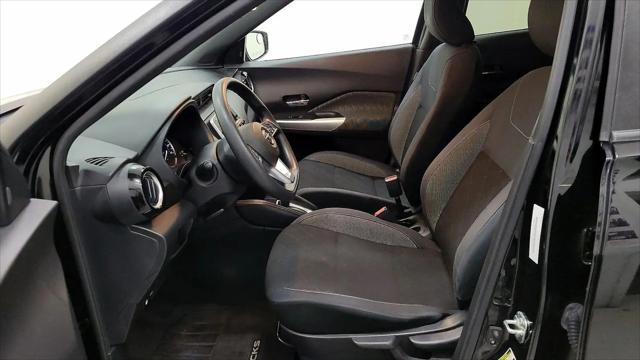 2020 Nissan Kicks SV Xtronic CVT