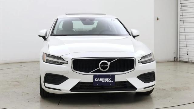 2019 Volvo S60 T5 Momentum