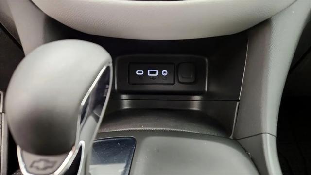 2022 Chevrolet Equinox FWD LS