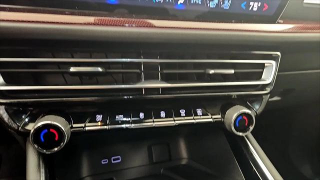 2024 Chevrolet Traverse AWD RS