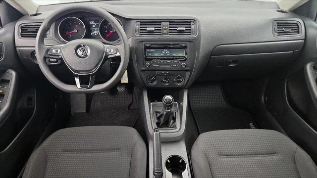 2015 Volkswagen Jetta 2.0L S
