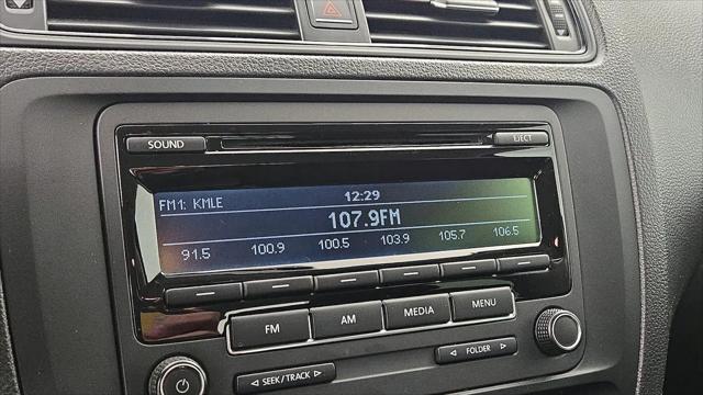 2015 Volkswagen Jetta 2.0L S