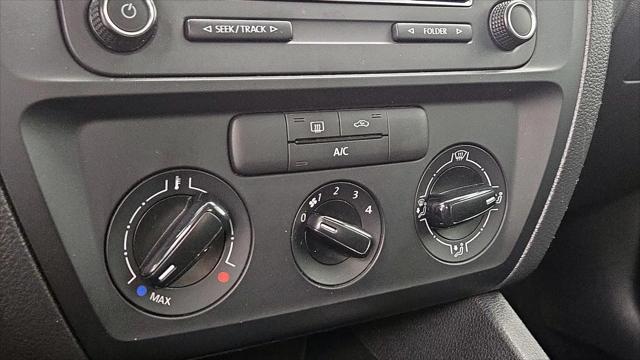 2015 Volkswagen Jetta 2.0L S