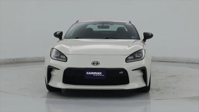 2024 Toyota GR86 Premium