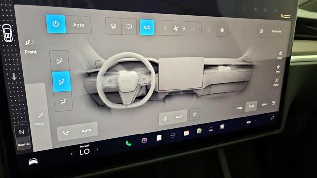 2024 Tesla Model X Long Range