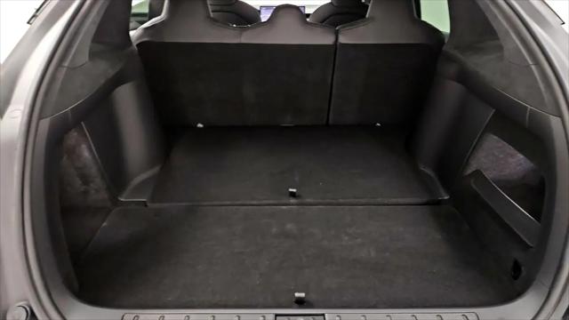 2024 Tesla Model X Long Range