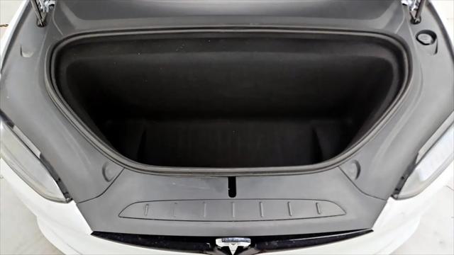2024 Tesla Model X Long Range