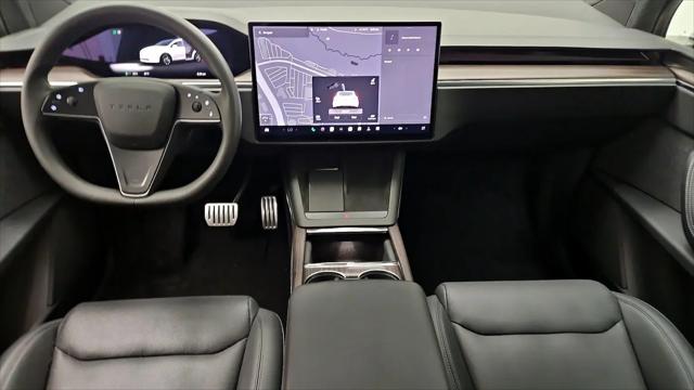 2024 Tesla Model X Long Range