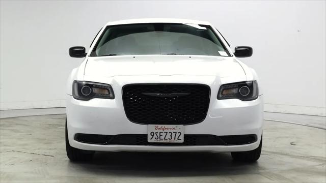 2022 Chrysler 300 Touring