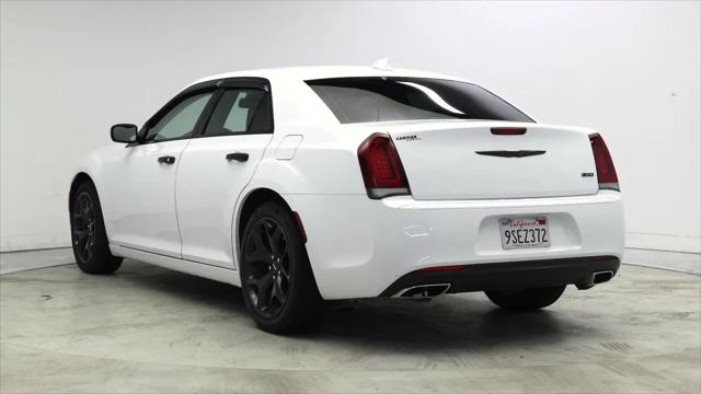 2022 Chrysler 300 Touring