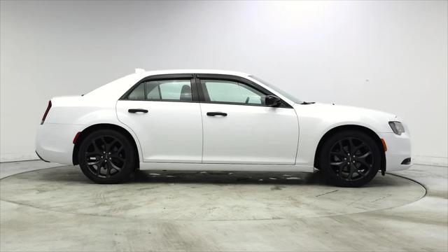 2022 Chrysler 300 Touring