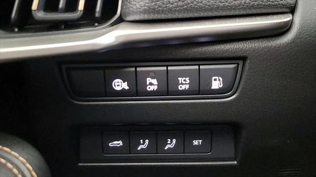 2025 Mazda CX-70 Premium Package