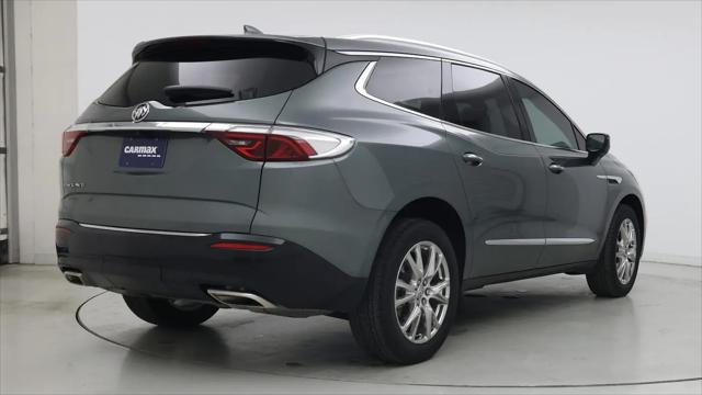 2023 Buick Enclave Essence FWD