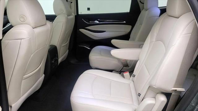 2023 Buick Enclave Essence FWD