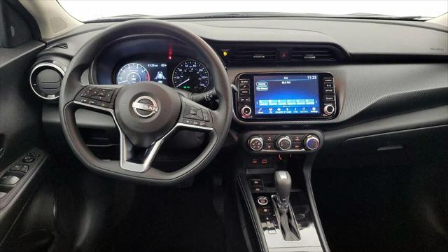 2024 Nissan Kicks SV Xtronic CVT