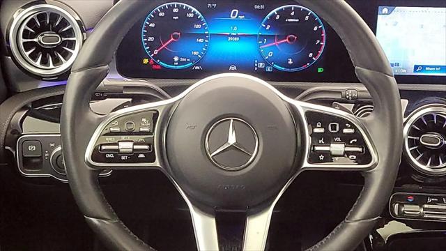 2022 Mercedes-Benz A 220 A 220