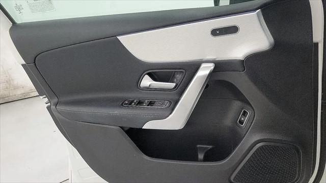 2022 Mercedes-Benz A 220 A 220