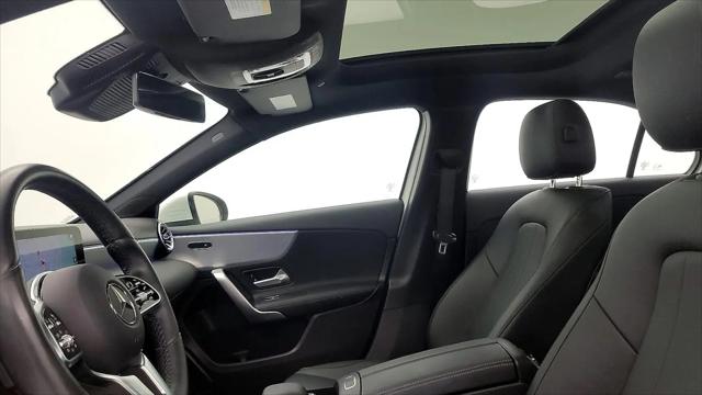 2022 Mercedes-Benz A 220 A 220