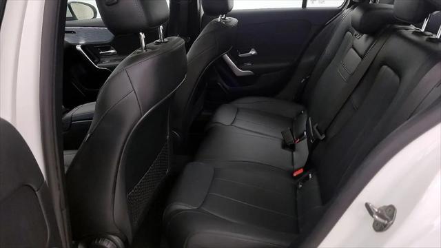 2022 Mercedes-Benz A 220 A 220