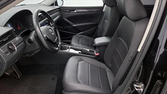 2020 Volkswagen Passat 2.0T R-Line