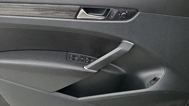 2020 Volkswagen Passat 2.0T R-Line