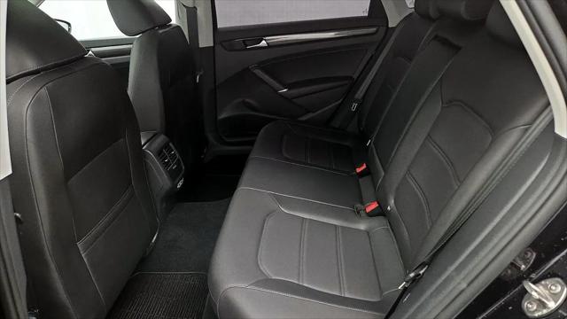2020 Volkswagen Passat 2.0T R-Line