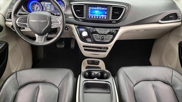 2020 Chrysler Pacifica Touring L