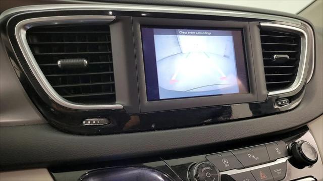 2020 Chrysler Pacifica Touring L
