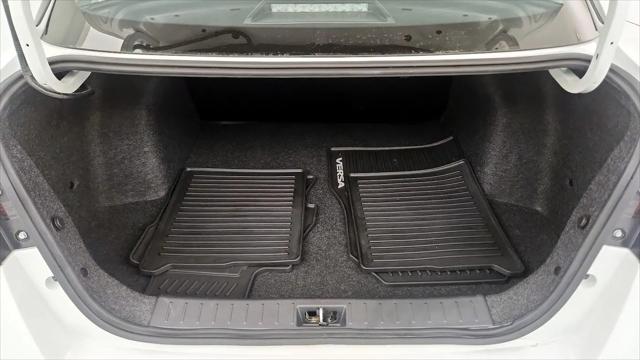 2025 Nissan Versa 1.6 S