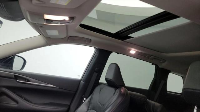 2023 INFINITI QX60 LUXE AWD
