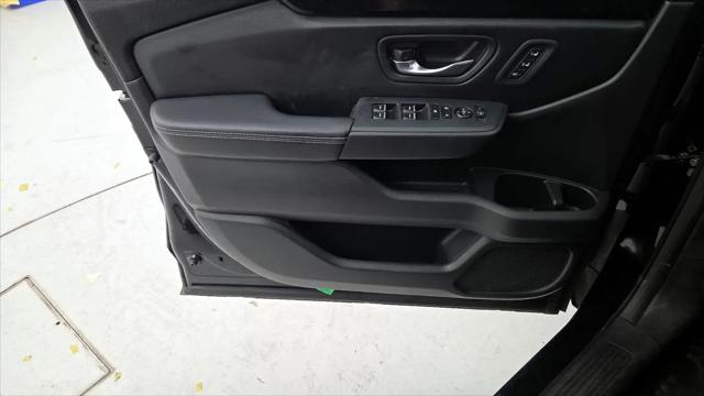 2023 Honda Pilot AWD EX-L 7 Passenger