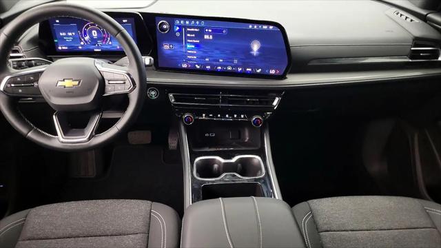 2026 Chevrolet Traverse FWD LT