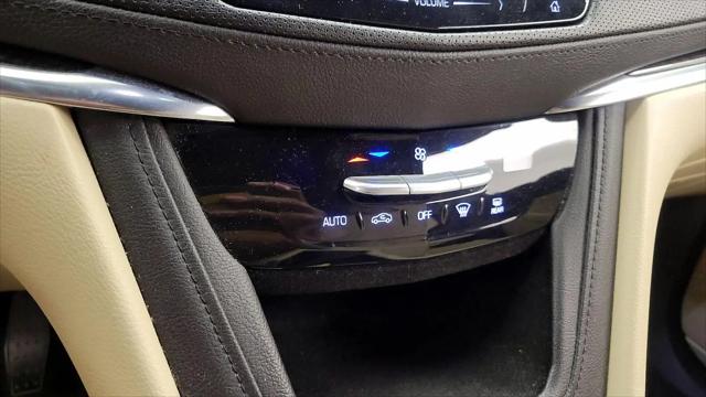 2018 Cadillac XT5 Standard