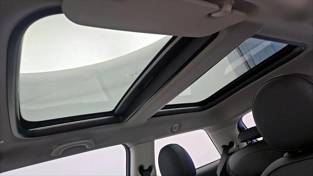 2023 MINI Hardtop Cooper