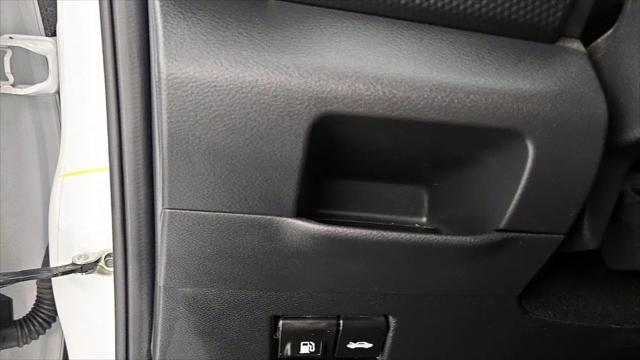 2024 Nissan Kicks SV Xtronic CVT