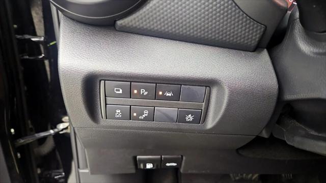 2024 Nissan Kicks S Xtronic CVT