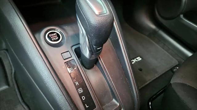 2024 Nissan Kicks S Xtronic CVT